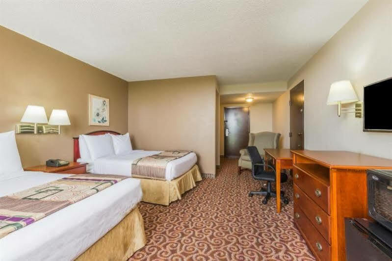 Country Inn & Suites By Radisson, New Orleans I-10 East, La Экстерьер фото